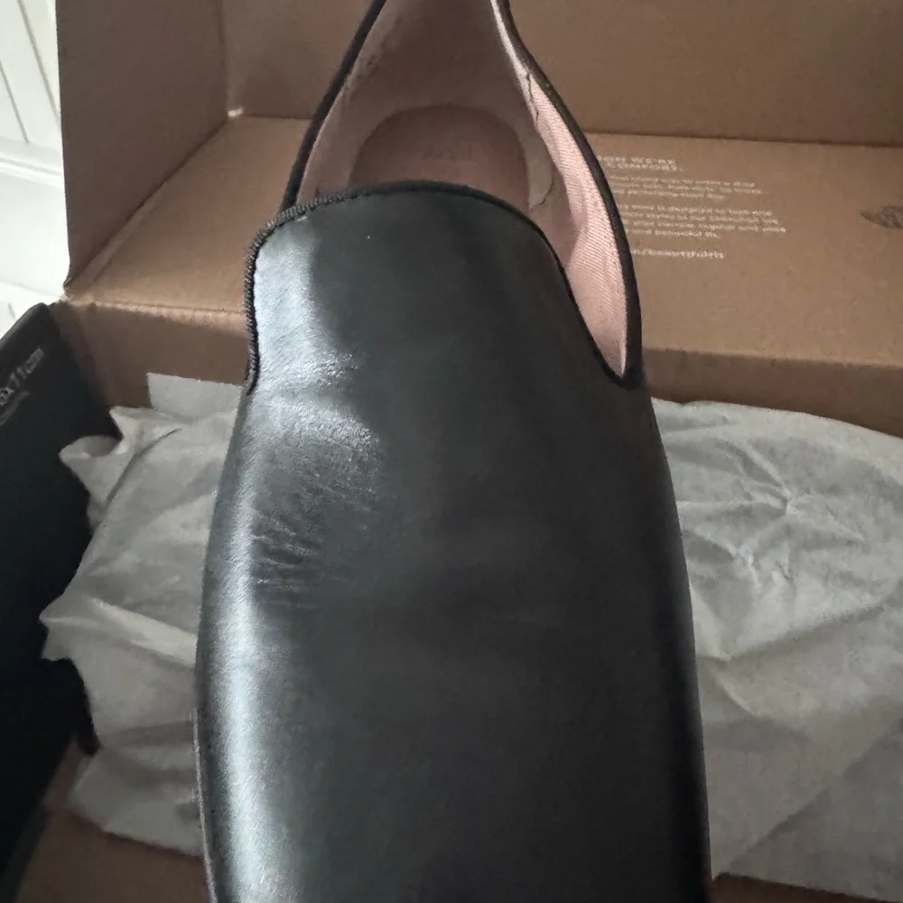 Naturalizer Women Effortless Black Leather Slip-On Loafers- 9.5- BNWT - Picture 6 of 11